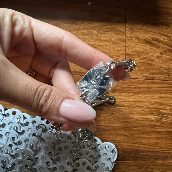 New Paco Rabanne 1969 bag SOLD OUT - Picture 5 of 9